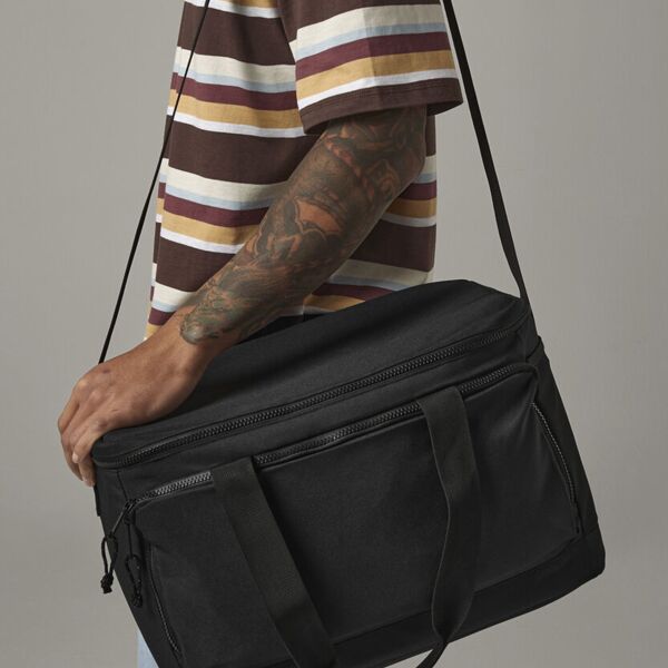 Recycled large cooler shoulder bag Thumbnail